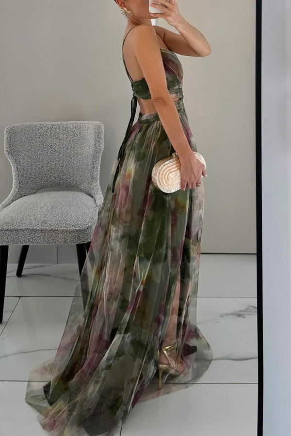 Sofia | Flowing Floral Maxi Dress