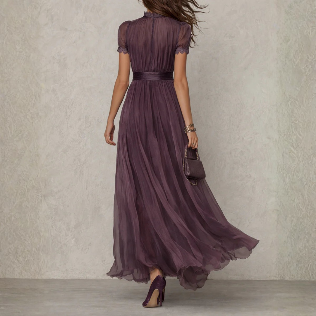 Valeria | Flowing Elegance Maxi Dress