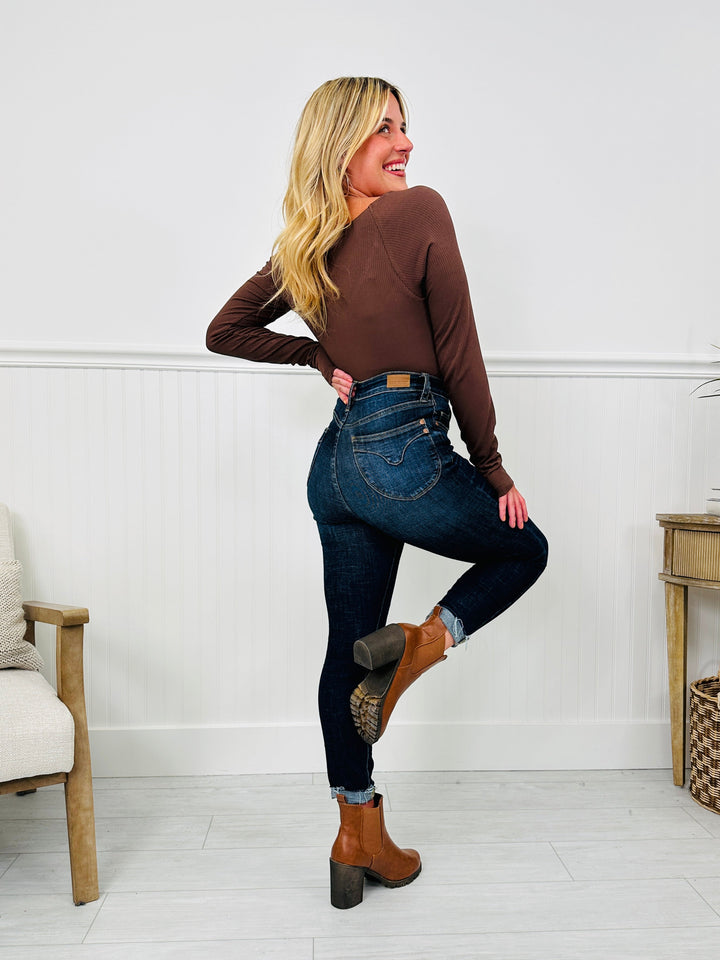 Charlotte Sculpting Skinny Jeans