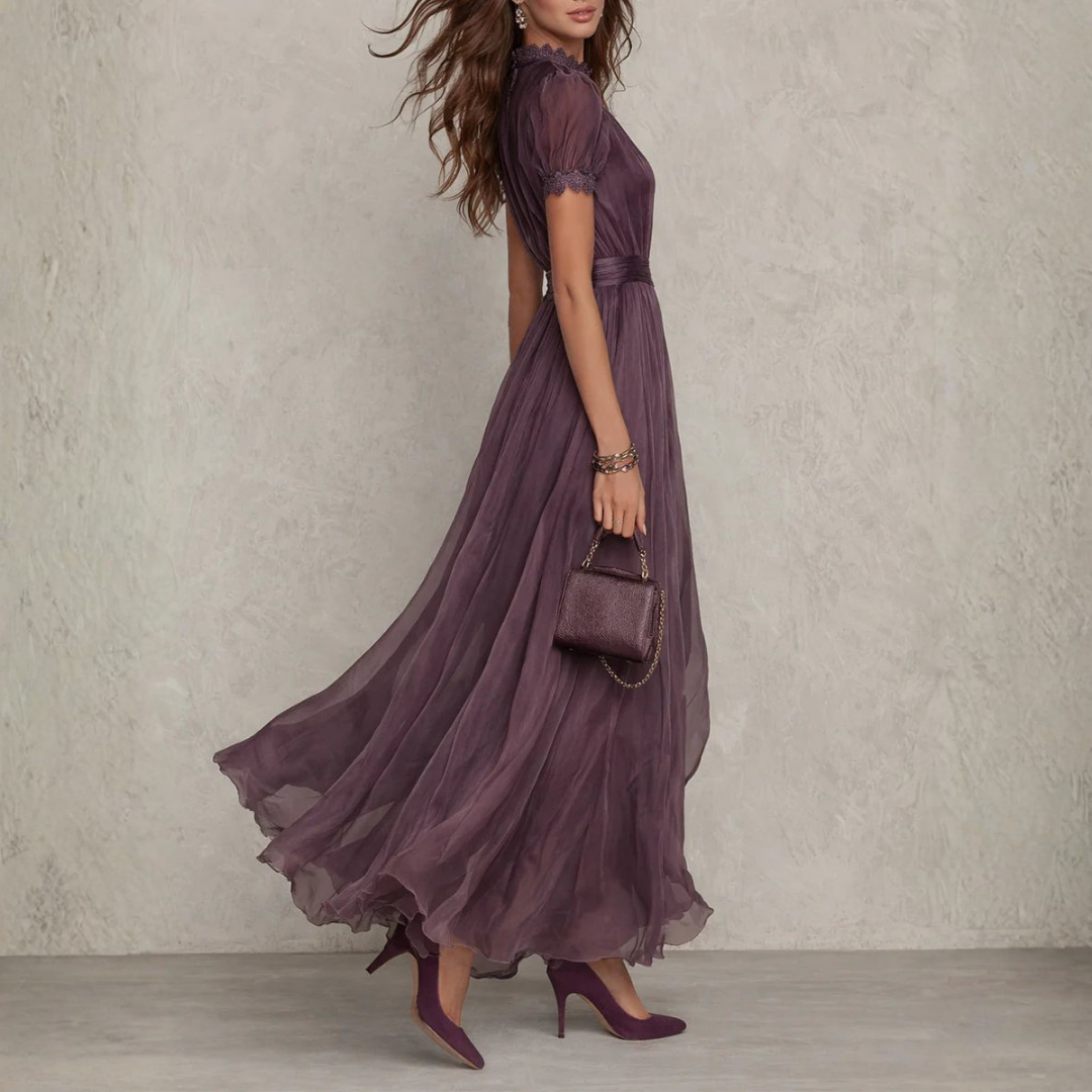 Valeria | Flowing Elegance Maxi Dress