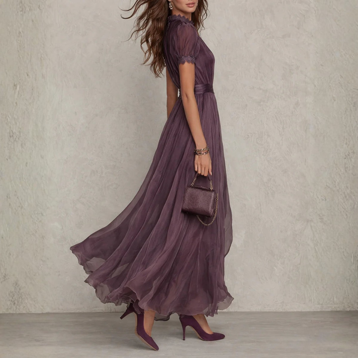 Valeria | Flowing Elegance Maxi Dress