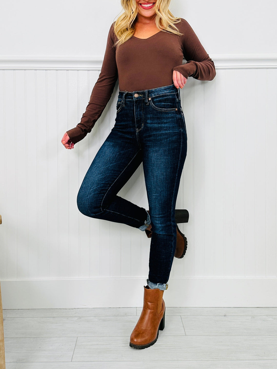 Charlotte Sculpting Skinny Jeans