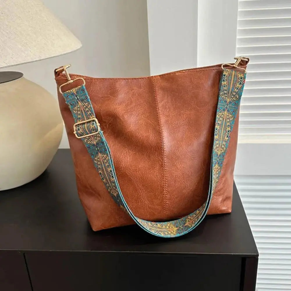 Greta – Vintage Shoulder Bag