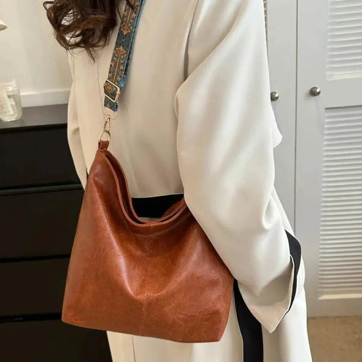Greta – Vintage Shoulder Bag