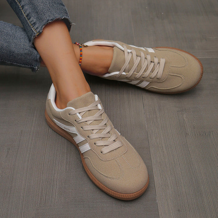 Amélie Orthopedic Sneakers