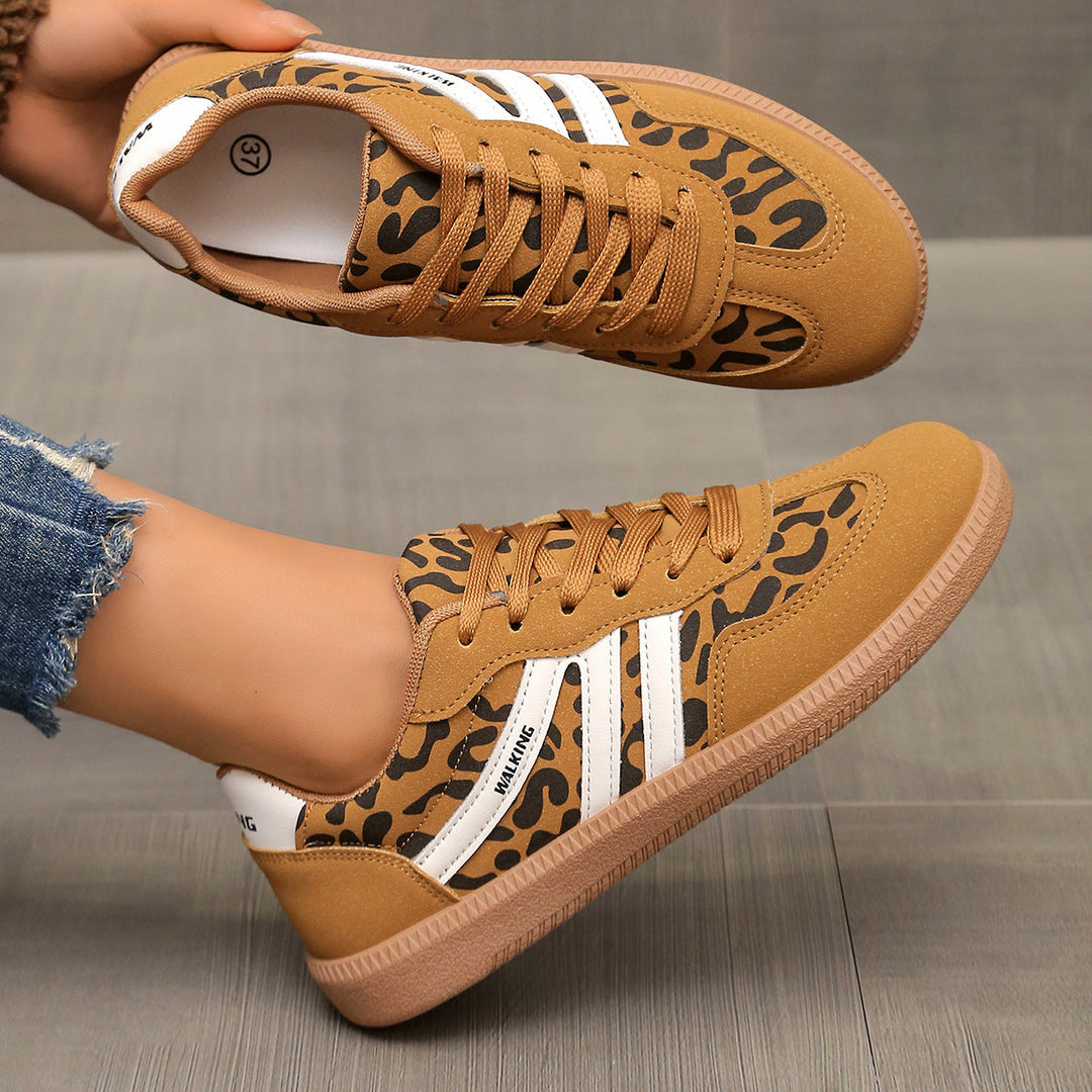 Amélie Orthopedic Sneakers