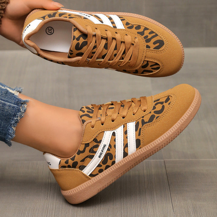 Amélie Orthopedic Sneakers
