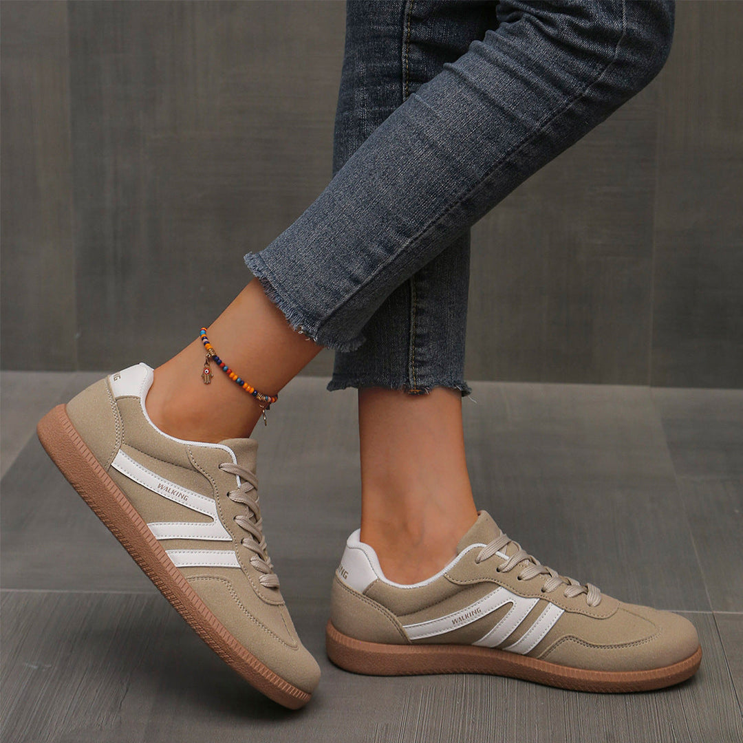 Amélie Orthopedic Sneakers
