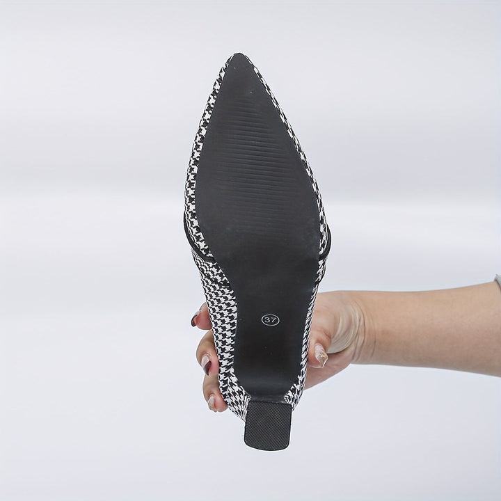 IOLANI™ Elegant Court Heels