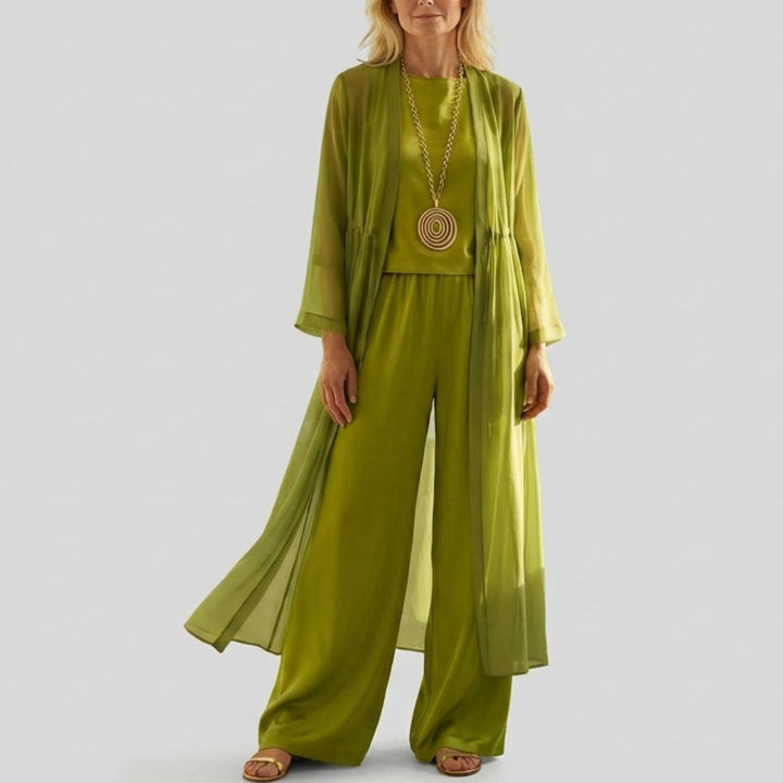 Elvira™ | Stylish and Cozy Ensemble