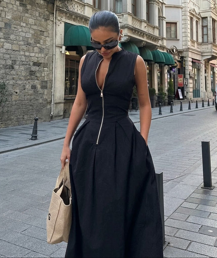 Livia | Sculpted Summer Maxi Dress